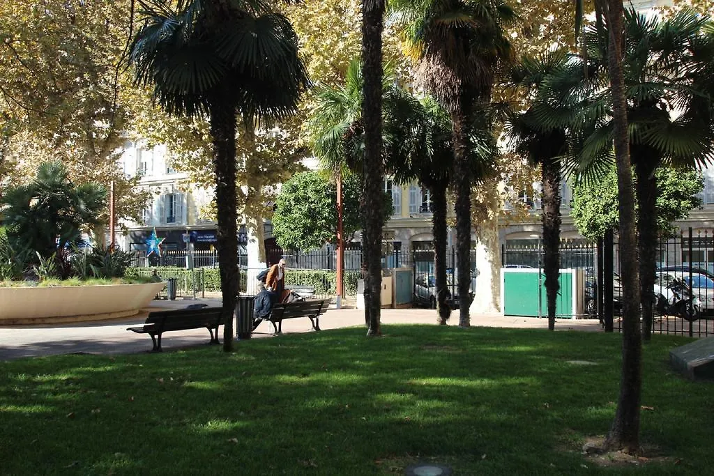 Apartment Hotel Des Postes Nice 0*,  France